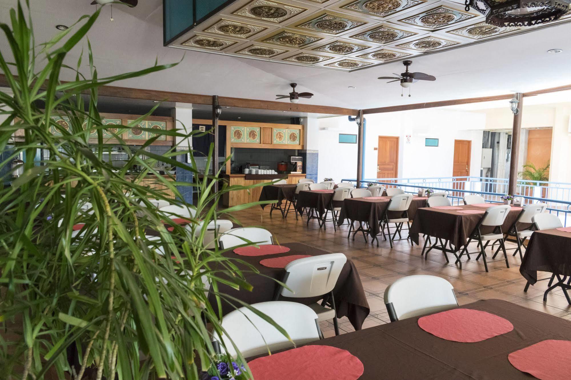 Hotel Puntarenas Beach Exterior foto