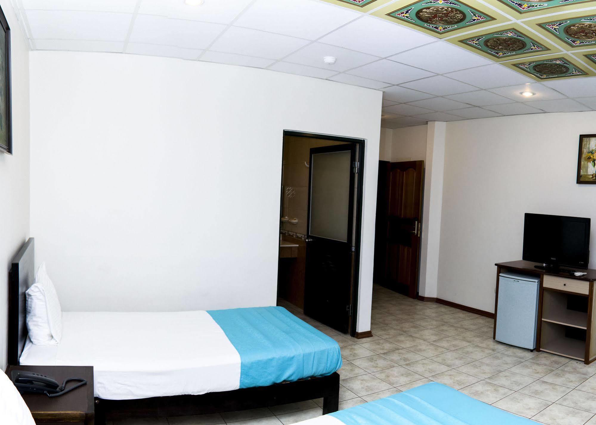 Hotel Puntarenas Beach Exterior foto