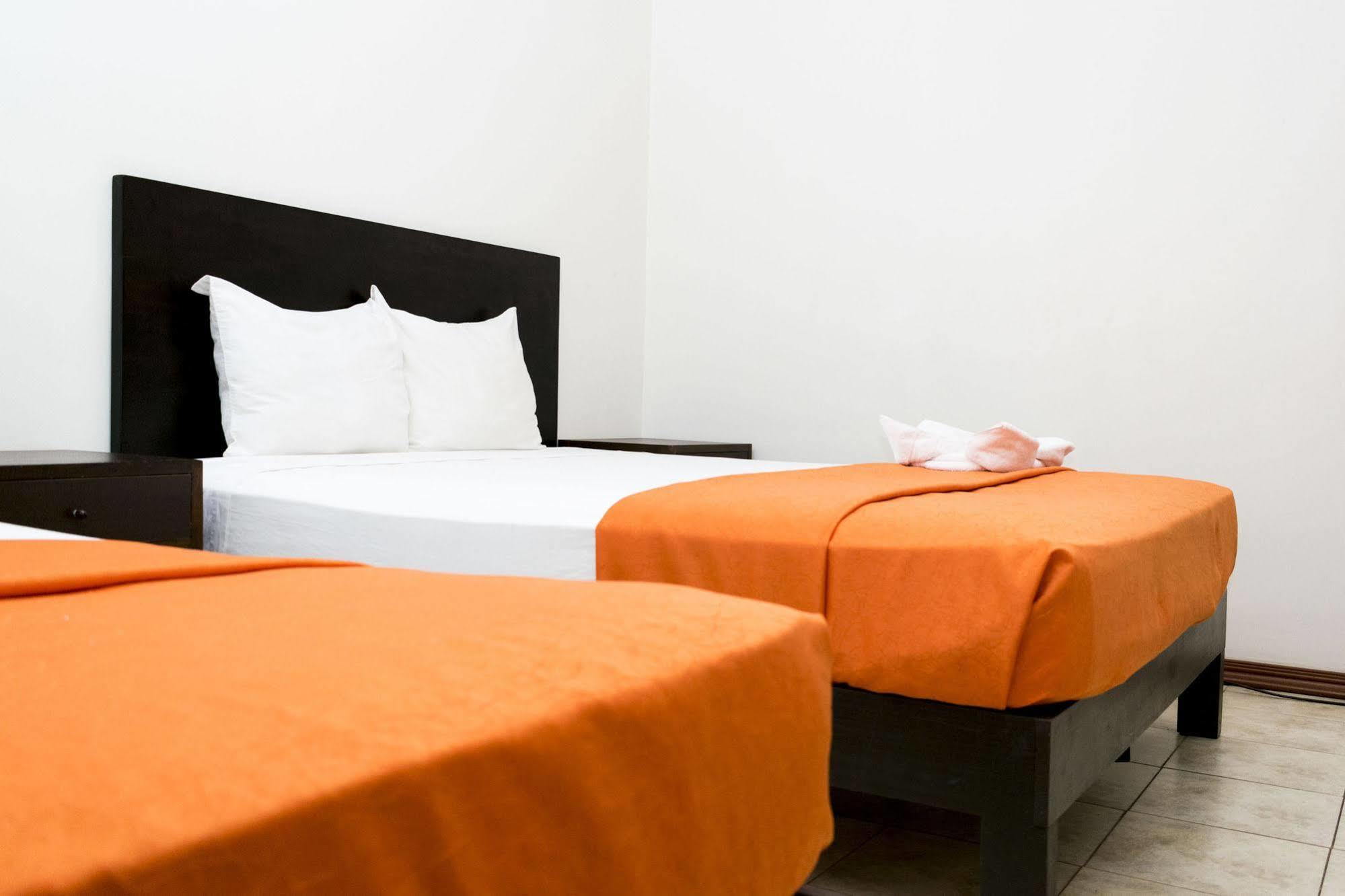 Hotel Puntarenas Beach Exterior foto